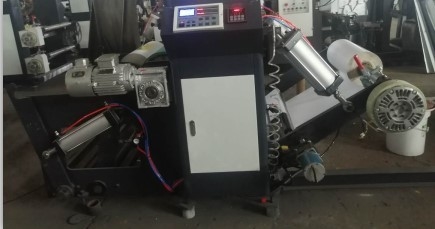 HJ-61400フレキソ印刷の印字機1400mmの幅10-70m/Minの速度