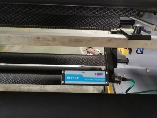HJ-1100A-III切り開くRewinder BOPP機械0.5mm 1100mm幅450m/Min 13KW