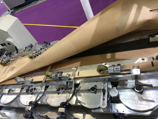 二重層の正方形にMachine#Doubleの層の正方形に最下のペーパーをする最下の紙袋に与えるHJ-330L-2Lロールは袋を運ぶ