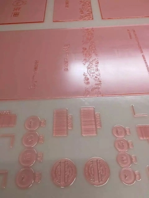 調節可能な型抜き機械12oz 300g/Mの²を印刷する紙コップFlexo